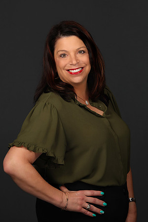 Stephanie Koch Business Headshots-12