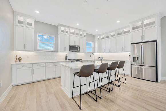 Dev 5351 Bridge St. Unit 100-15