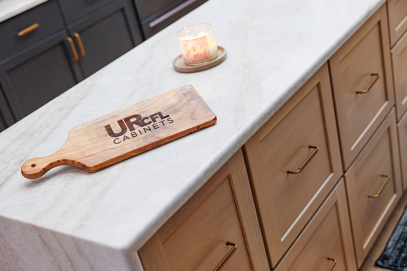 UR Cabinets 3903 W. Angles St. Details-12