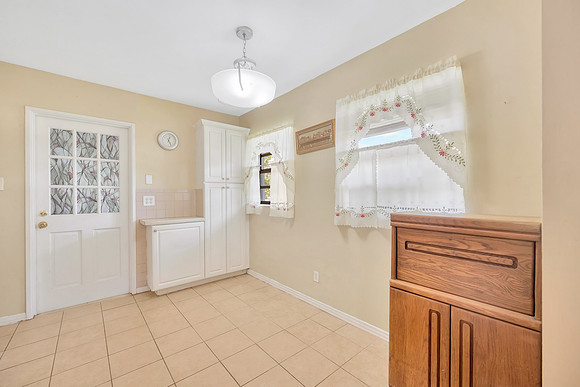 Leeann Sack 6005 Francis Dr.-6