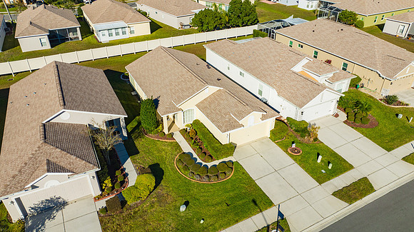 Linda Urban 2852 Banyan Hill Ln-17