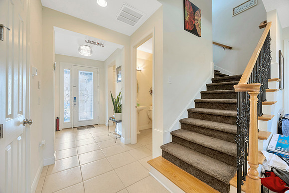 Leeann 9091 Spruce Creek Cir-8