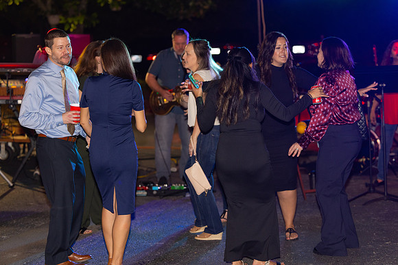 Glenn Law Group Ribbon Cutting-141