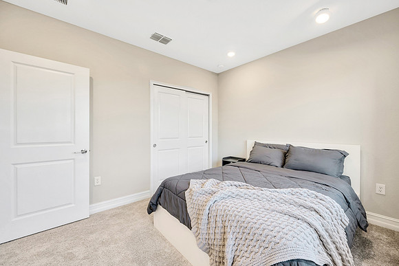 Dev 5351 Bridge St. Unit 100-46