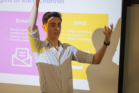 Mega Marketing 2025-317