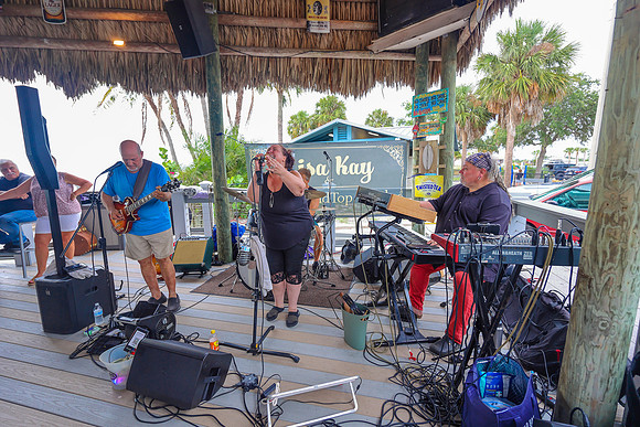 Sams Beach Bar Evening-64