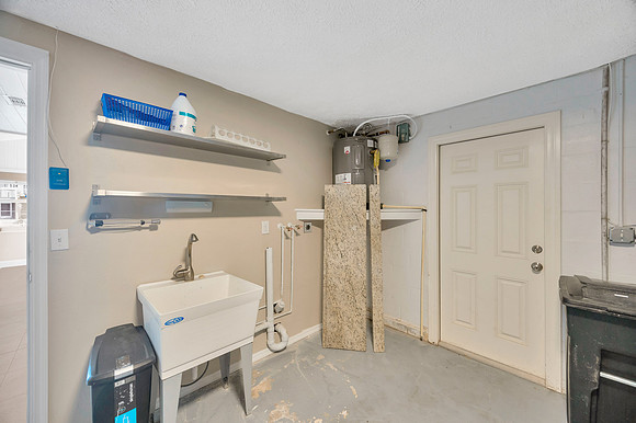 Heather Moore 15536 Century Dr.-38