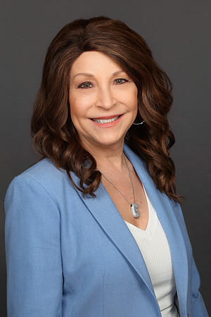 Erica Mills Moffitt Headshot 2025-1