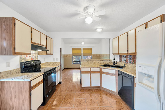 Sean Comito 10322 Turkey Oak Dr-17