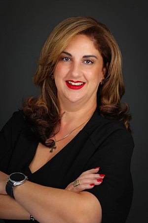 Vested HR Lisa Headshot-5