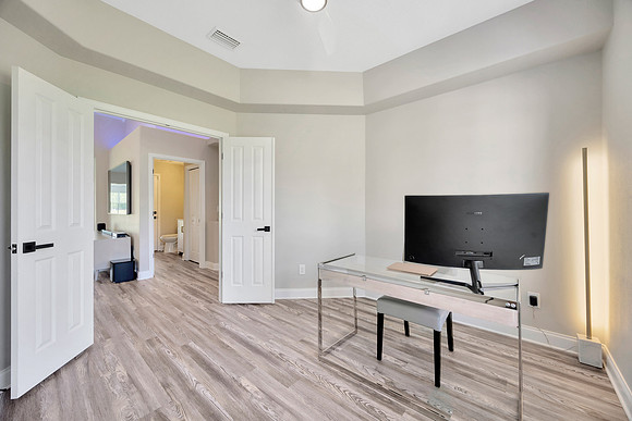 Jared Vanderwood 599 E. Charleston Ct.-6