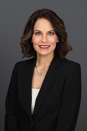 Maria Munoz Headshots-14