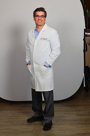 FCS Dr. Gustavo Westin Headshot-5
