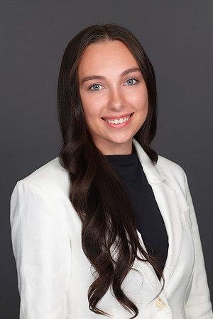 Taylor Strauss Headshots MK-1