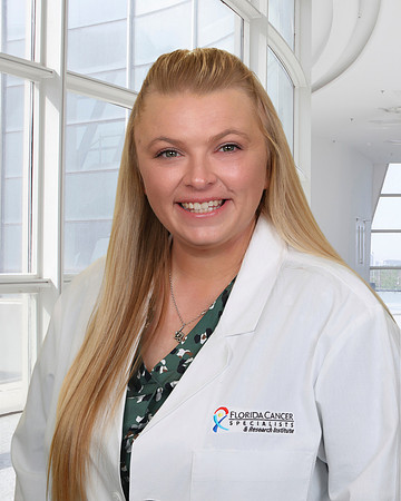 FCS Sara McLaury Headshot 1