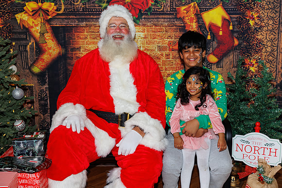 Live Oak Christmas December 14th 2024-53