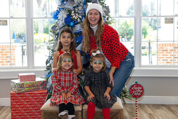 Grand Hampton Christmas 2024-39