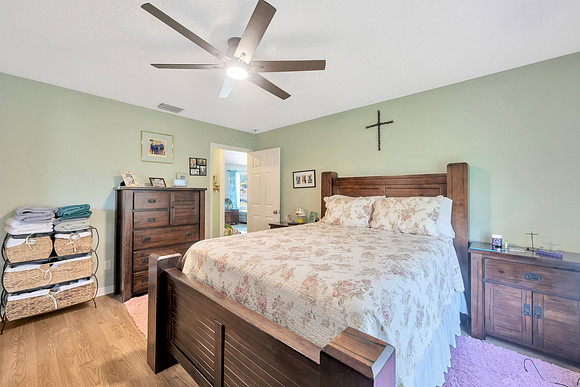 Mary Hayward 20168 SW 80th Pl-22