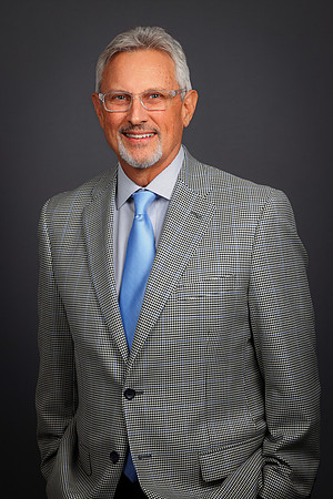 Vested HR Lee Headshot-4