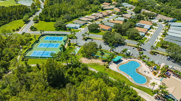 Linda Urban 8137 Ponkan Rd Pool-3