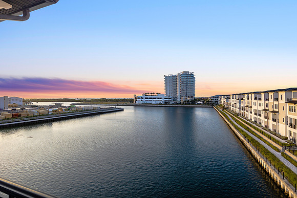 Dev 5351 Bridge St. Unit 100-72