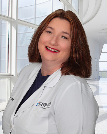 FCS Julie Krinsky Headshot 2