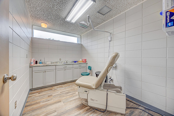 Suncoast Skin Leesburg Location 12