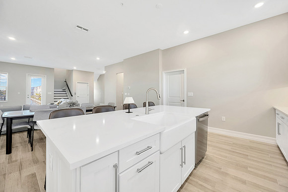 Dev 5351 Bridge St. Unit 100-30