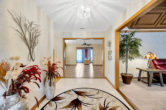 Linda Urban 11 Sycamore Ct. W-53