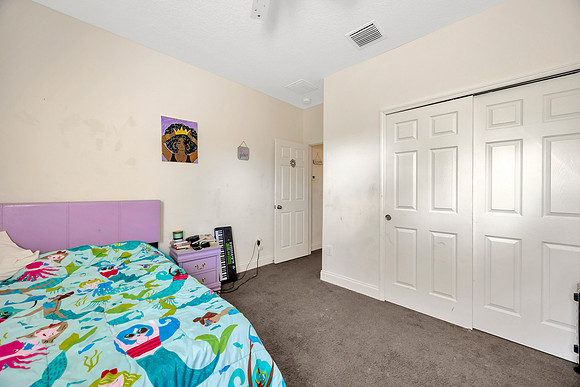 Leeann 9091 Spruce Creek Cir-35
