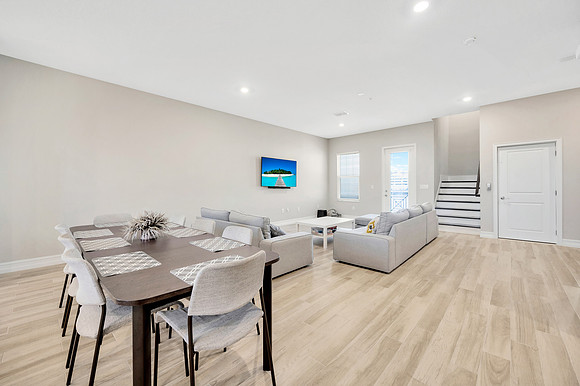 Dev 5351 Bridge St. Unit 100-32