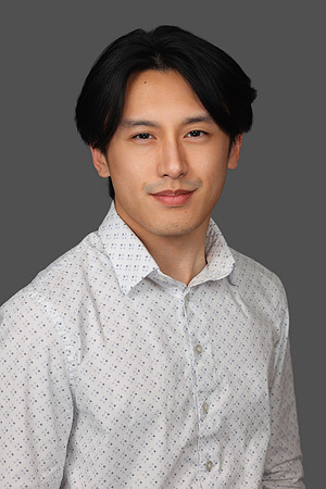 Kyle Khuc Headshot-1