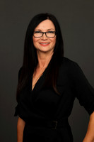 Angela Reimer Headshot-14