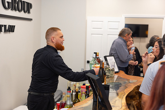 Glenn Law Group Ribbon Cutting-34