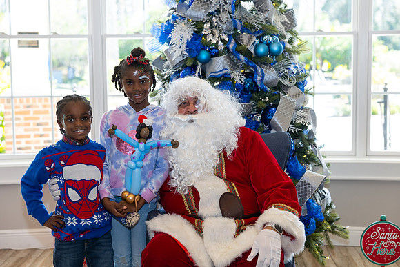 Grand Hampton Christmas 2024-81